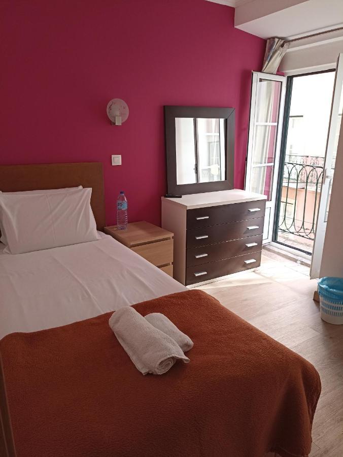 Martim Moniz 28 Guest House Lissabon Exterior foto