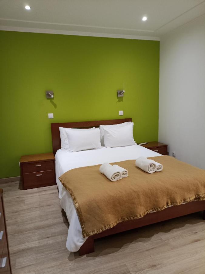 Martim Moniz 28 Guest House Lissabon Exterior foto