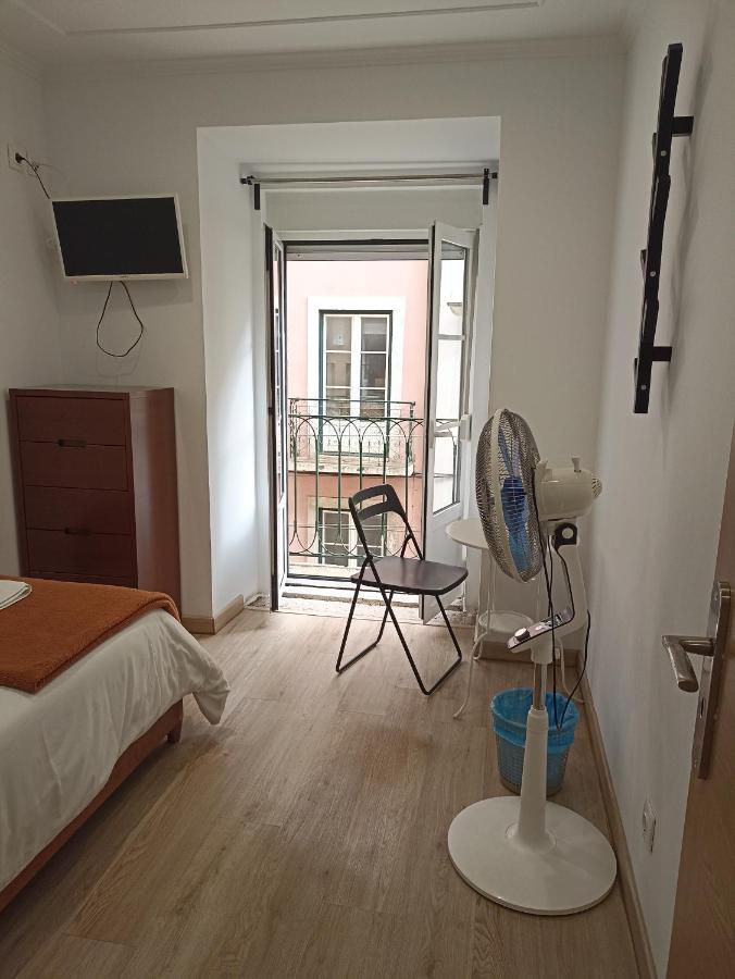 Martim Moniz 28 Guest House Lissabon Exterior foto