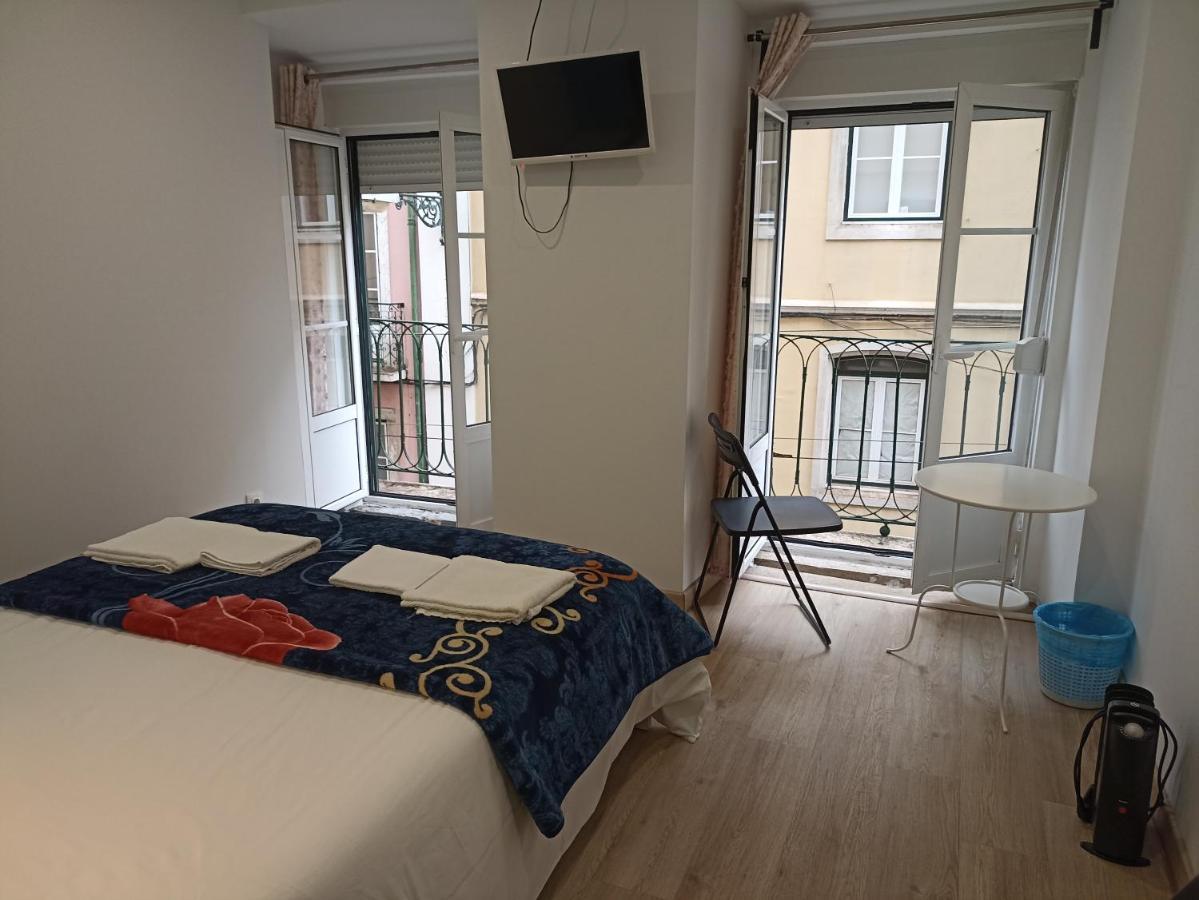 Martim Moniz 28 Guest House Lissabon Exterior foto